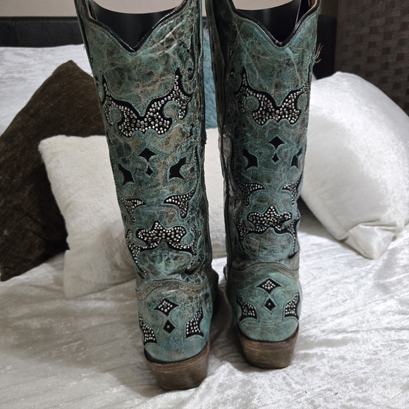 Corral Teal, Silver And Black Embellished Boots Size 8 EUC!! - Picture 5 of 12